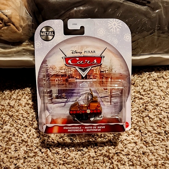 Disney Pixar Cars Snowmobile - 2021 Holiday Edition - Picture 1 of 2